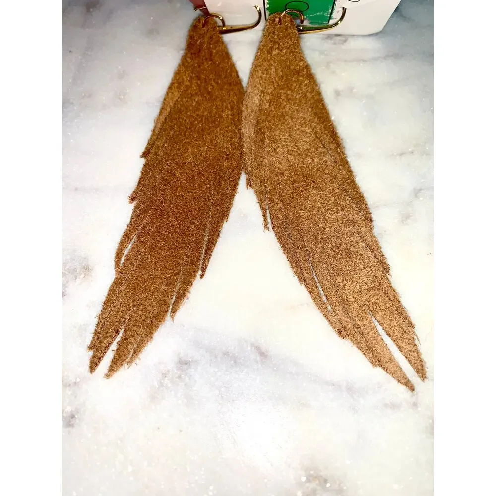 Long Shimmer Leather Gold Feather Dangle Earrings NWT